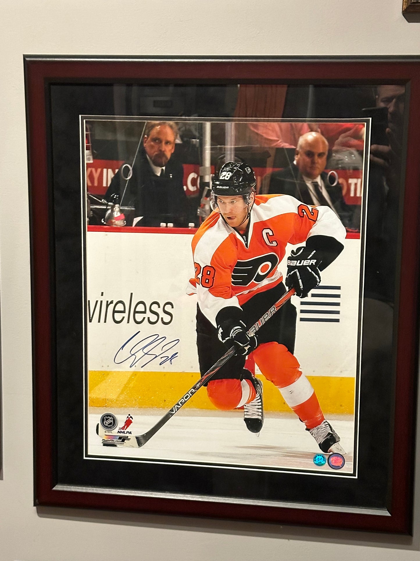 Claude Giroux Signed 16x20 Photo Framed Flyers - Steiner