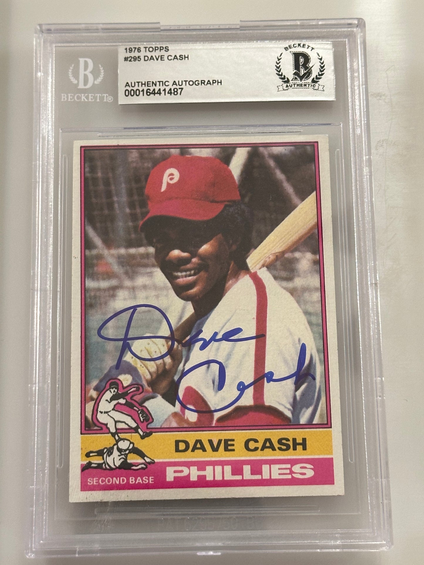 Dave Cash 1976 Topps Phillies Signed Baseball Card - Beckett