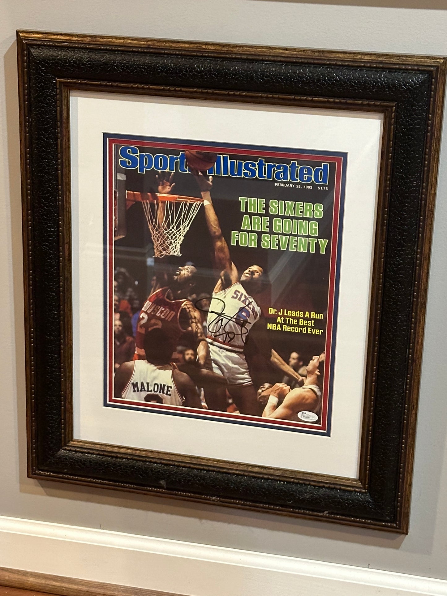 Julius Erving Signed 11x14 76ers Photo - JSA Framed
