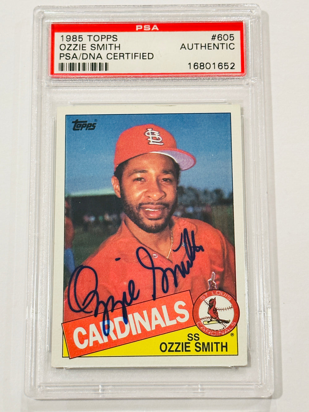 Ozzie Smith 1985 Topps Cardinals Signed Baseball Card PSA