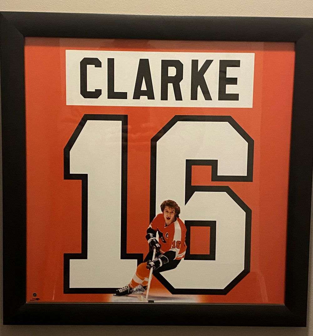 Bobby Clarke Framed Flyers Photos 20x20